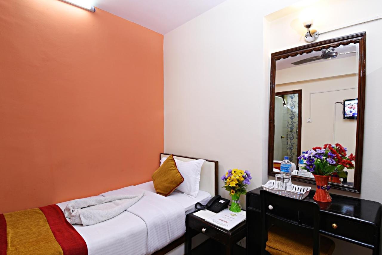 Hotel Pleasure Home Katmandu Kültér fotó
