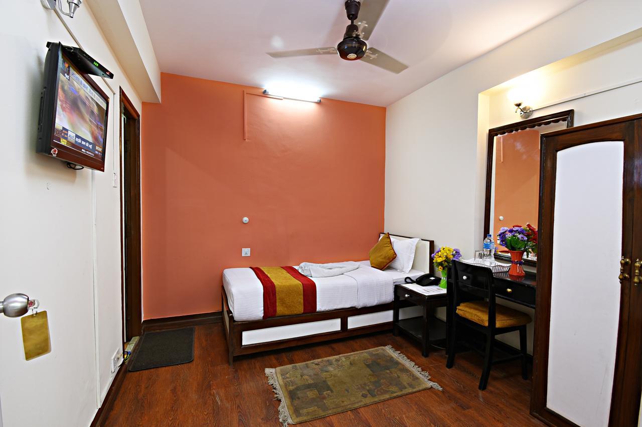 Hotel Pleasure Home Katmandu Kültér fotó
