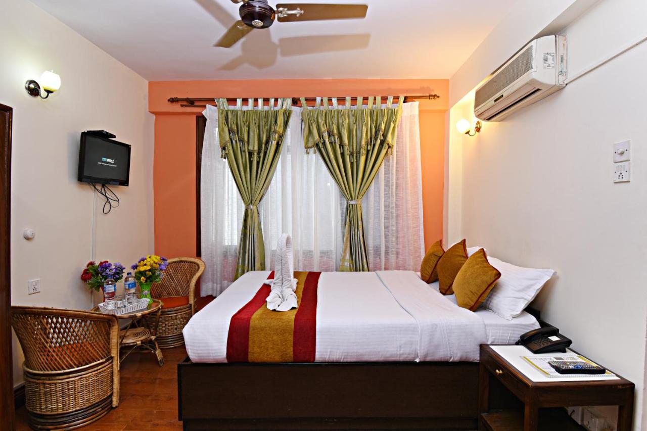 Hotel Pleasure Home Katmandu Kültér fotó