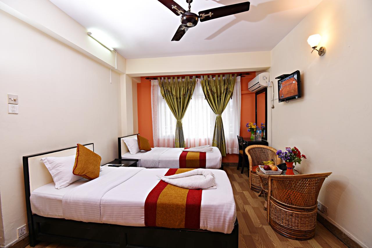 Hotel Pleasure Home Katmandu Kültér fotó