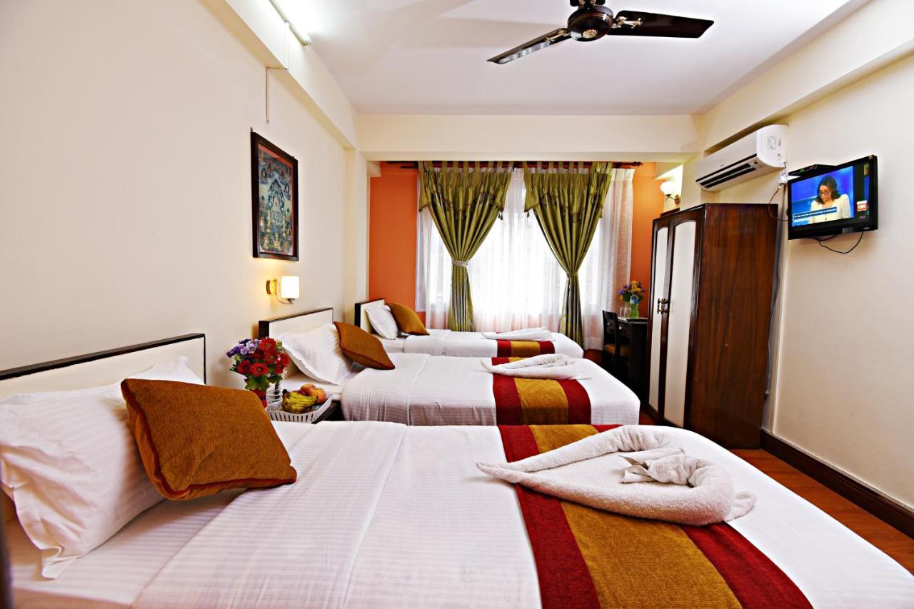 Hotel Pleasure Home Katmandu Kültér fotó