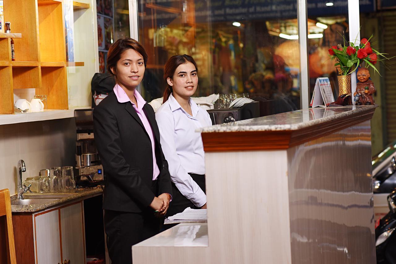 Hotel Pleasure Home Katmandu Kültér fotó