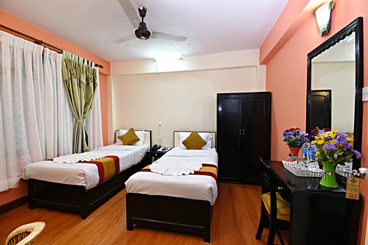 Hotel Pleasure Home Katmandu Kültér fotó