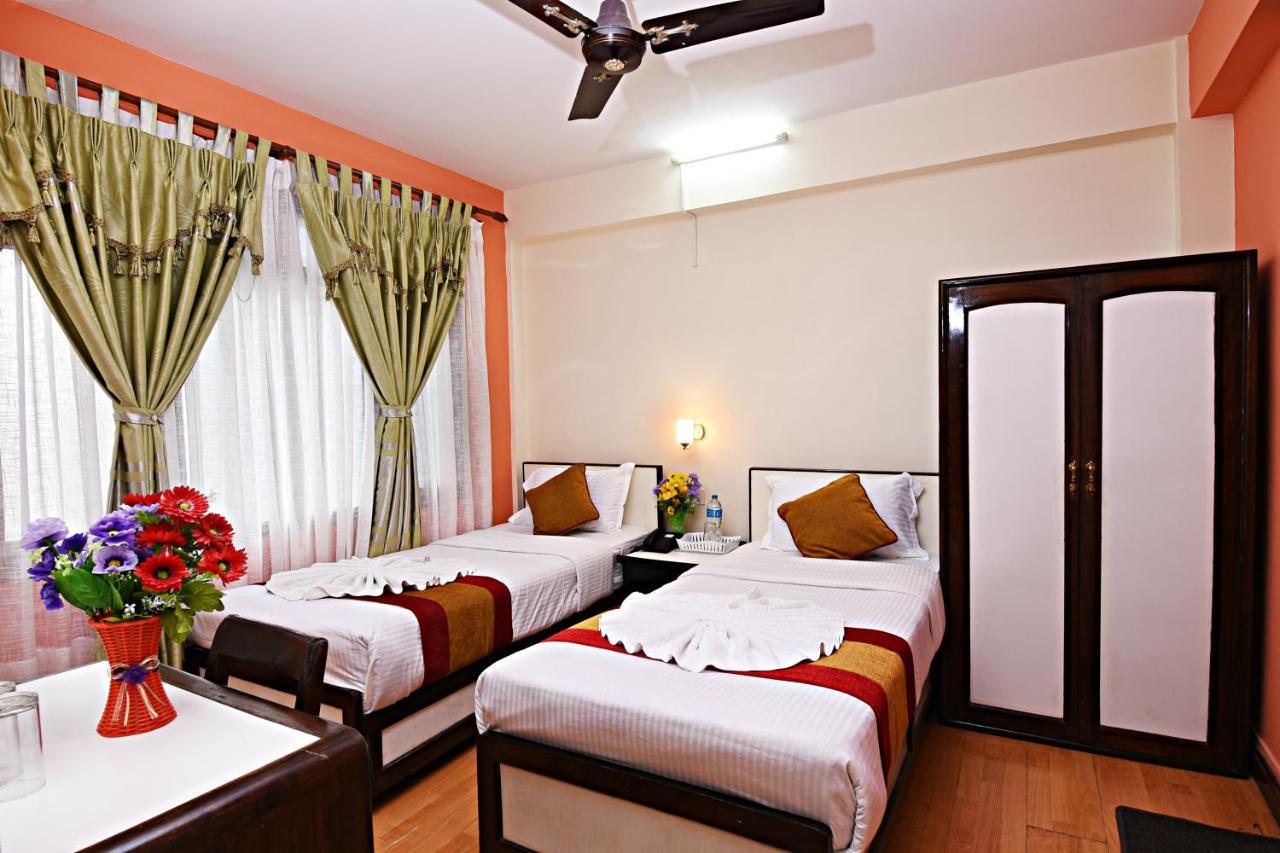Hotel Pleasure Home Katmandu Kültér fotó